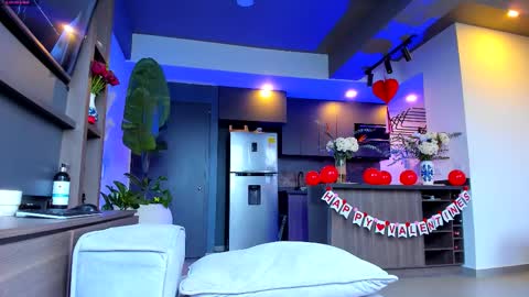 maximo_and_marcelo online show from February 2026 12:02:02 PM