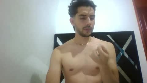 maximo_vitro69 online show from November 2025 04:12:01 AM