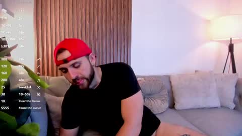 Maximo Wolf online show from June 2026 08:40:01 PM