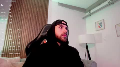 Maximo Wolf online show from June 2026 11:47:02 AM