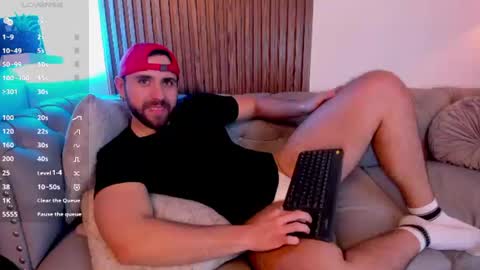 Maximo Wolf online show from June 2026 05:17:02 PM