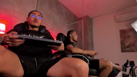 maximo_zahir online show from January 2026 02:59:02 AM