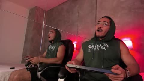 maximo_zahir online show from February 2026 03:00:02 AM