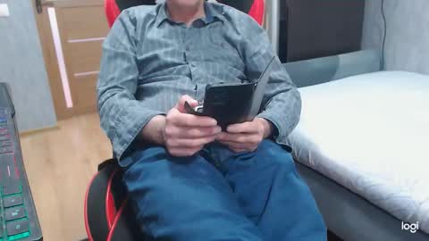 maximus3334 online show from March 2026 10:53:02 AM