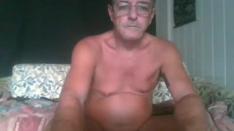 Snapshot of maximus_oreally chatting on December 2024 09:19:01 PM Max online show from December 2024 09:19:01 PM