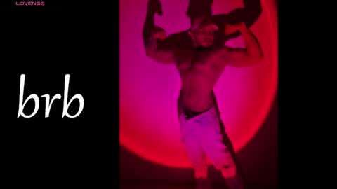 Snapshot of maximusclark chatting on October 2025 06:16:02 AM Maximus Clark online show from October 2025 06:16:02 AM