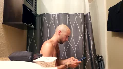 Snapshot of maximusdemitrious chatting on December 2025 12:05:01 AM maximusdemitrious online show from December 2025 12:05:01 AM