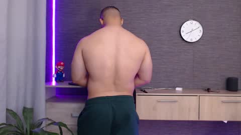 Snapshot of maximussantorini chatting on December 2025 01:04:02 AM maximus online show from December 2025 01:04:02 AM