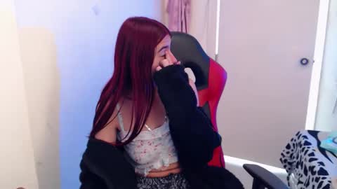 maxinesex_ online show from December 2025 02:23:02 PM