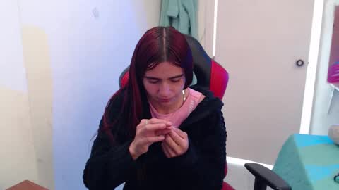 maxinesex_ online show from February 2026 04:18:01 PM