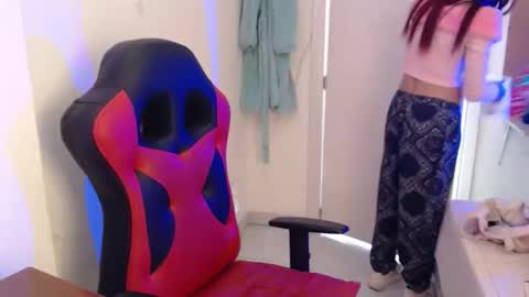 maxinesex_ online show from February 2026 02:25:02 PM