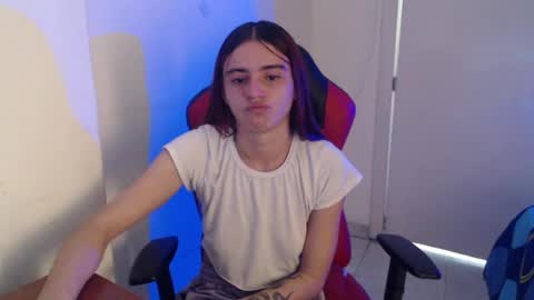 maxinesex_ online show from June 2026 02:03:02 PM
