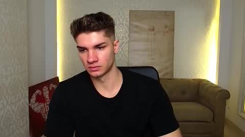 MaxKaiden online show from October 2025 04:53:02 AM