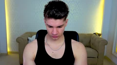 MaxKaiden online show from April 2026 10:02:02 AM