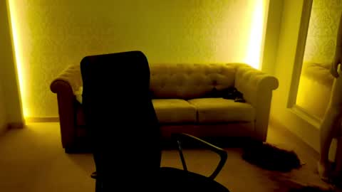 MaxKaiden online show from June 2026 03:35:01 AM