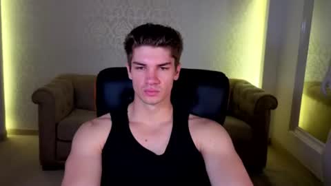 MaxKaiden online show from June 2026 04:15:01 AM
