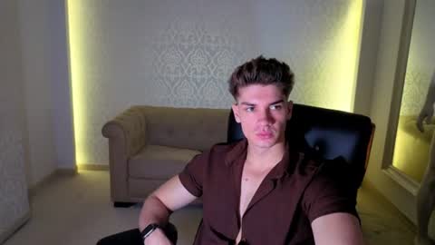 MaxKaiden online show from June 2026 04:15:02 AM