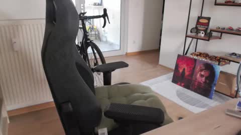 Snapshot of maxp0wer23 chatting on January 2025 12:29:01 PM Max online show from January 2025 12:29:01 PM