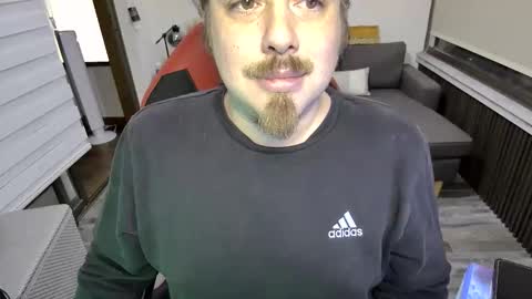 Max online show from February 2026 02:08:01 AM