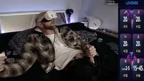 Snapshot of maxrouger chatting on October 2025 10:20:02 PM MaxRouger online show from October 2025 10:20:02 PM