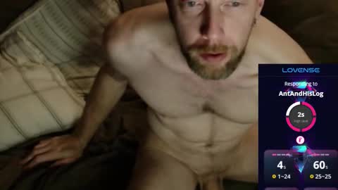 Snapshot of maxrouger chatting on November 2025 02:51:01 PM MaxRouger online show from November 2025 02:51:01 PM