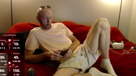 MaxRouger online show from June 2026 01:24:02 PM