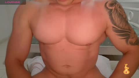 Snapshot of maxwel949813 chatting on April 2026 02:51:01 AM Max online show from April 2026 02:51:01 AM