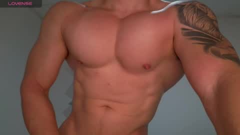 Snapshot of maxwel949813 chatting on May 2026 09:58:01 AM Max online show from May 2026 09:58:01 AM
