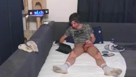 Max Wilde online show from April 2026 06:52:01 PM