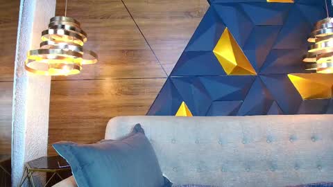 gabby online show from December 2025 03:01:01 AM