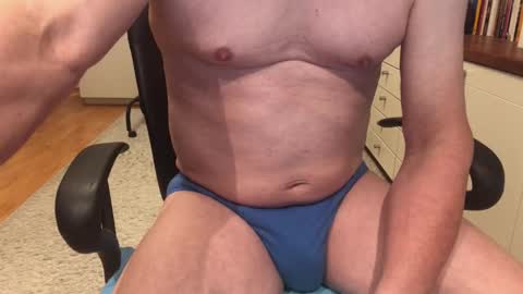 Max online show from October 2025 05:36:02 AM