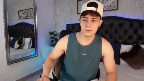 Maxxi online show from November 2025 06:24:02 PM