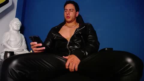 maxxxpowerful online show from December 2025 12:51:01 AM