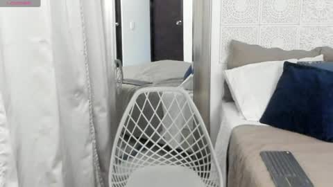 Victoria online show from December 2024 02:13:02 AM