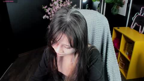 may_lings online show from April 2026 10:42:01 AM