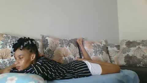 maya online show from October 2025 08:20:01 PM