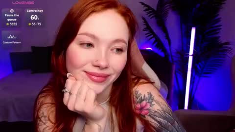 Snapshot of maya_light chatting on February 2026 02:10:01 AM Maya online show from February 2026 02:10:01 AM