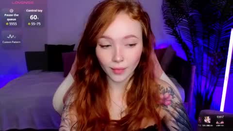 Snapshot of maya_light chatting on May 2026 01:55:01 AM Maya online show from May 2026 01:55:01 AM