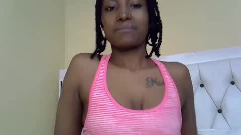 Snapshot of maya_melody chatting on February 2026 03:55:01 PM maya_melody online show from February 2026 03:55:01 PM