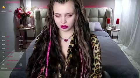 Maya Mils online show from December 2024 01:06:02 AM