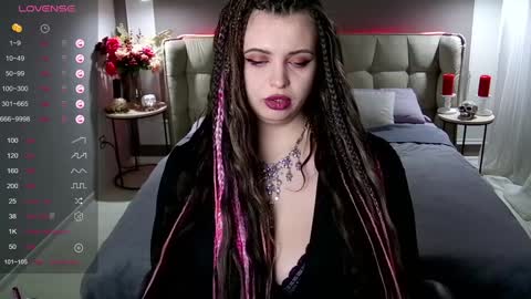 Maya Mils online show from December 2024 04:13:01 AM