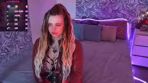 Maya Mils online show from June 2026 01:15:01 AM