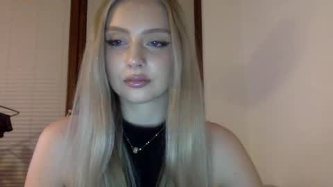 Snapshot of mayaflirt chatting on March 2026 08:57:01 PM mayaflirt online show from March 2026 08:57:01 PM