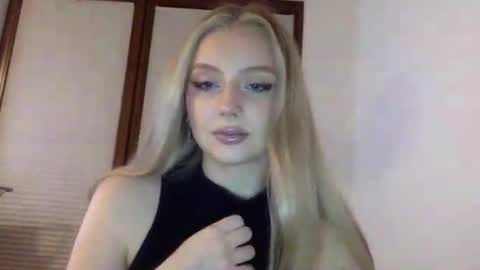 Snapshot of mayaflirt chatting on March 2026 05:16:01 PM mayaflirt online show from March 2026 05:16:01 PM