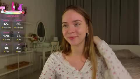 Snapshot of mayagreet chatting on October 2025 08:29:02 PM My name is Kara online show from October 2025 08:29:02 PM