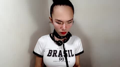 mayamint online show from November 2025 10:54:02 PM