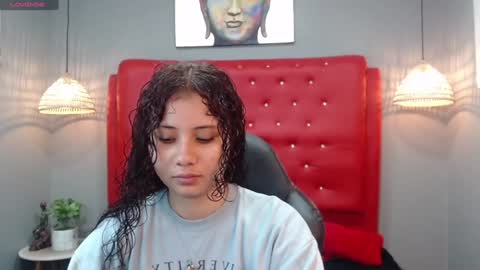 Snapshot of mayamoira chatting on December 2024 11:57:02 AM Maya online show from December 2024 11:57:02 AM