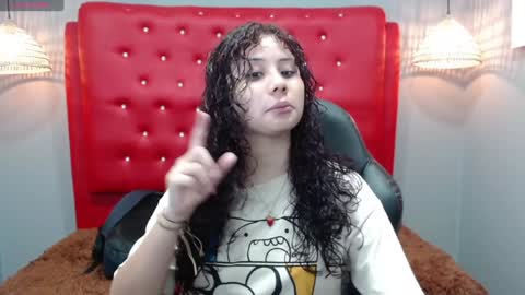 Snapshot of mayamoira chatting on January 2025 11:58:02 AM Maya online show from January 2025 11:58:02 AM