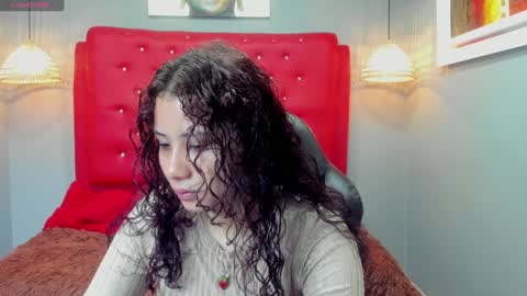 Snapshot of mayamoira chatting on January 2025 12:02:02 PM Maya online show from January 2025 12:02:02 PM