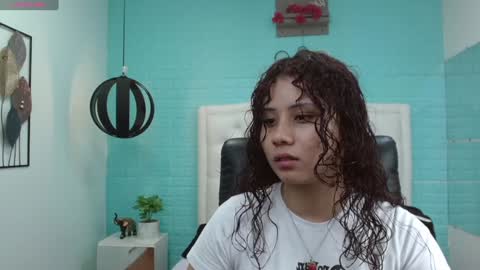 Snapshot of mayamoira chatting on January 2025 11:56:02 AM Maya online show from January 2025 11:56:02 AM